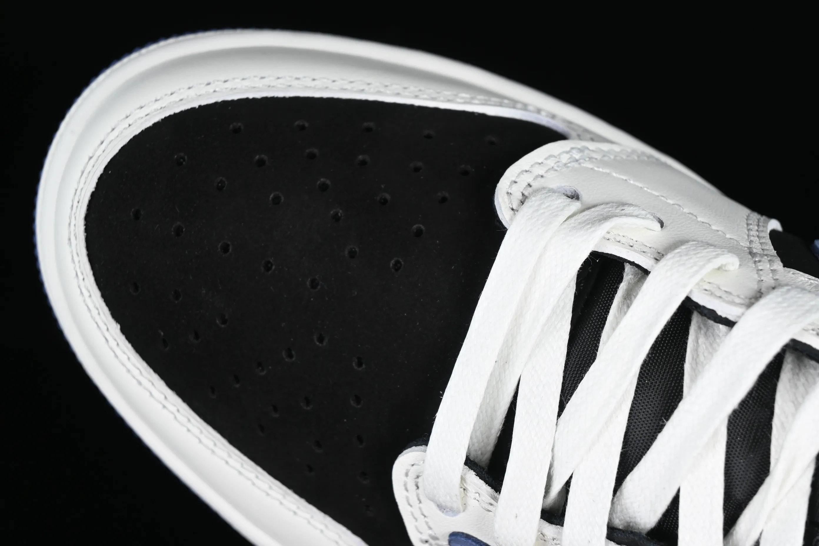All Categories Air Jordan Jordan Series Basketball Shoes Air Jordan 1 Low Travis Scott x Air Jordan 1 Low OG AJ1 Joe 1 Overhook Low Basketball Shoes DM7866-040